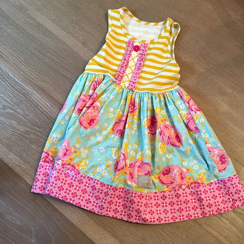 Eleanor Rose size 4/5 flower dress